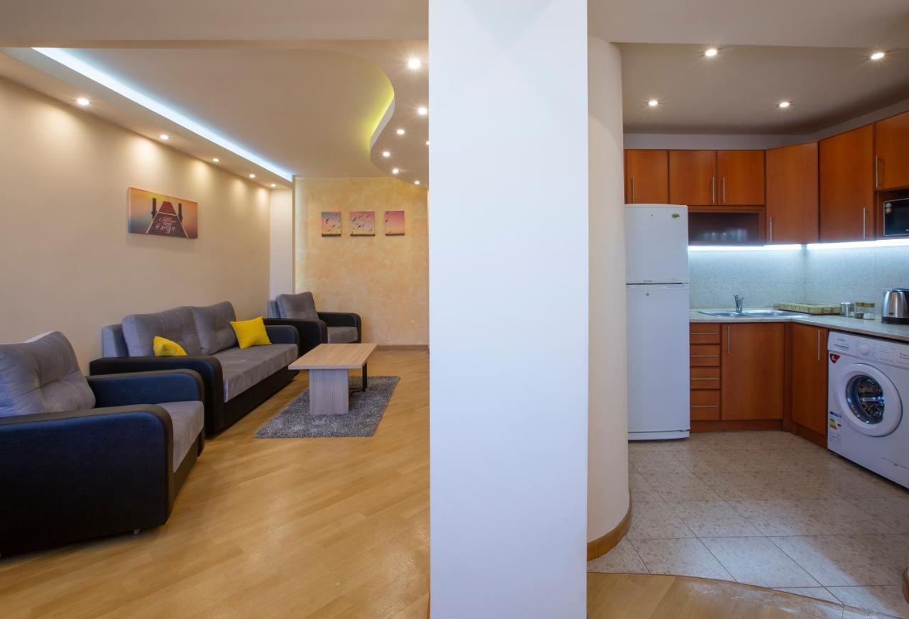 Umba Apartment N4 - Balcony And Mount Ararat View Yerevan Ngoại thất bức ảnh